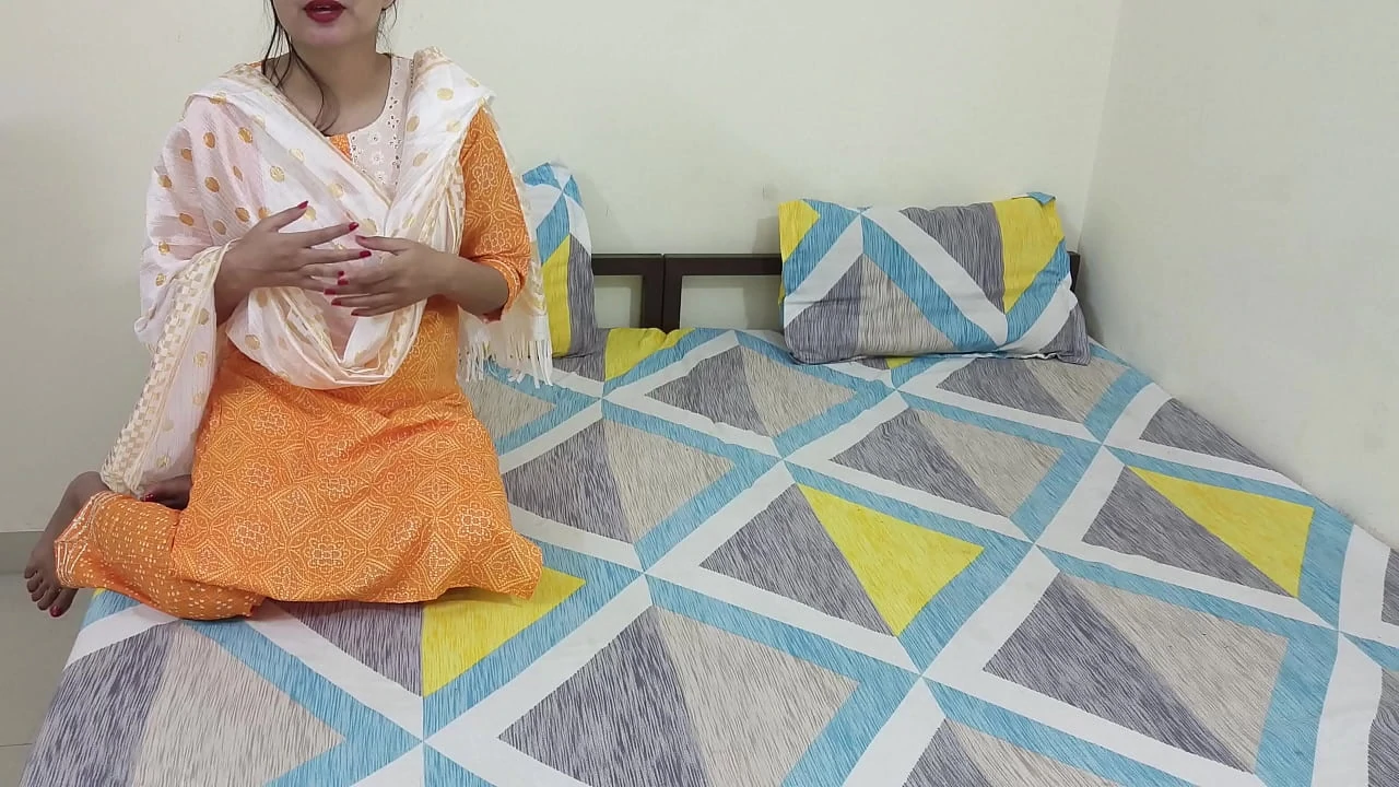 sardarni Aunty fucked by young Bihari boy with clear punjabi dirty talk