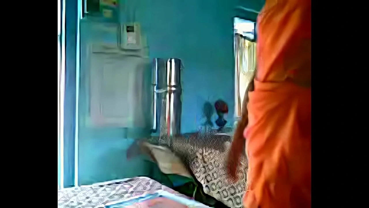 satin saree aunty