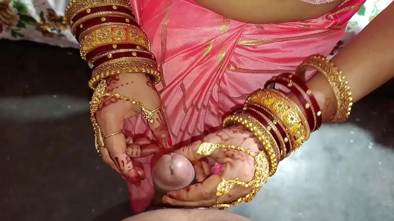 She was going to Sadar Bazaar brother in law fucked her on the pretext of getting goods in clear Hindi audio