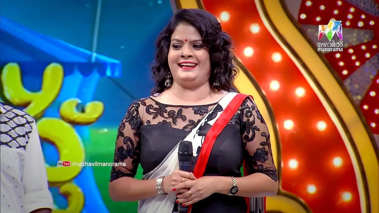 subi suresh the hottest comedy actress