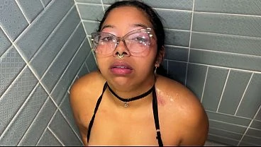 Submissive Amateur Kaia Miller