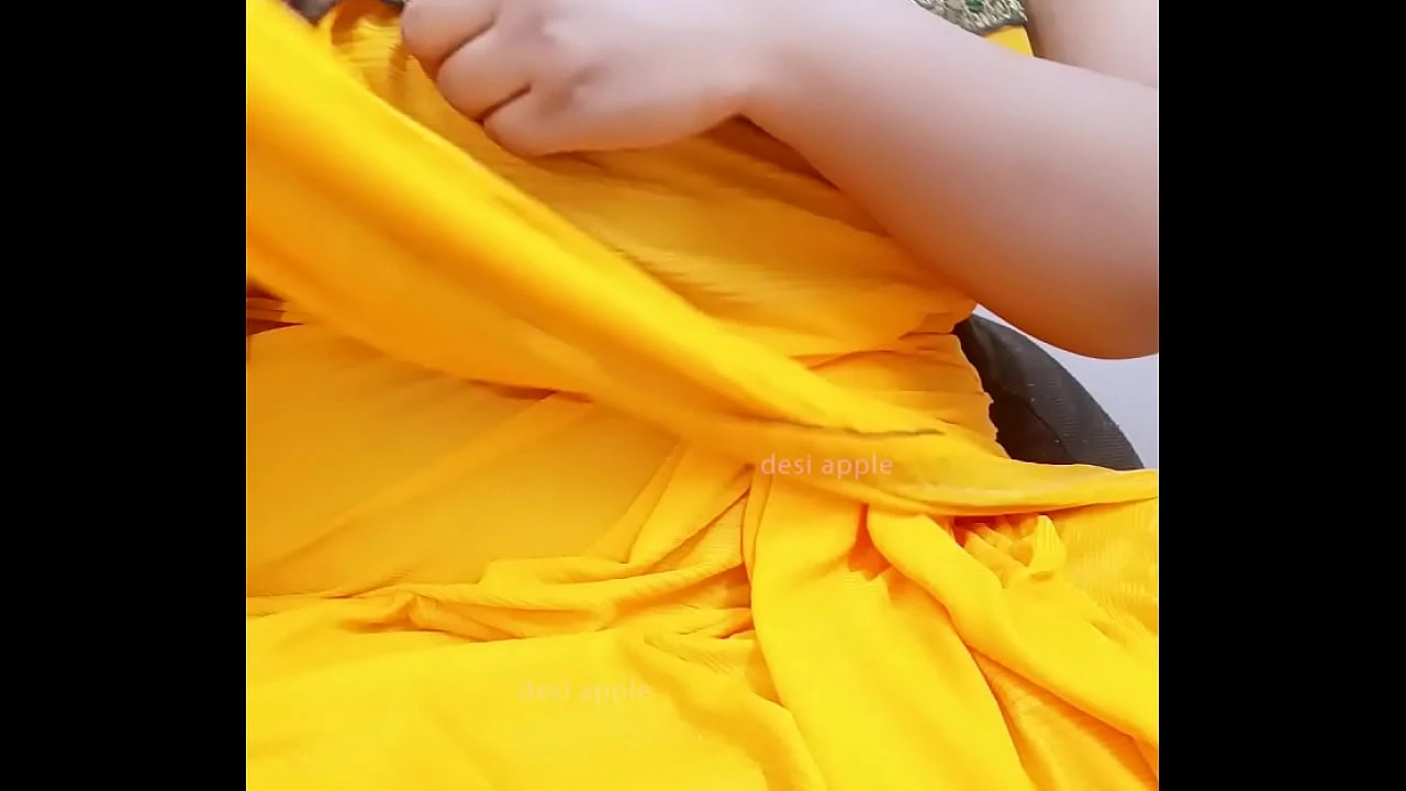 Tamil Srilankan girl in saree