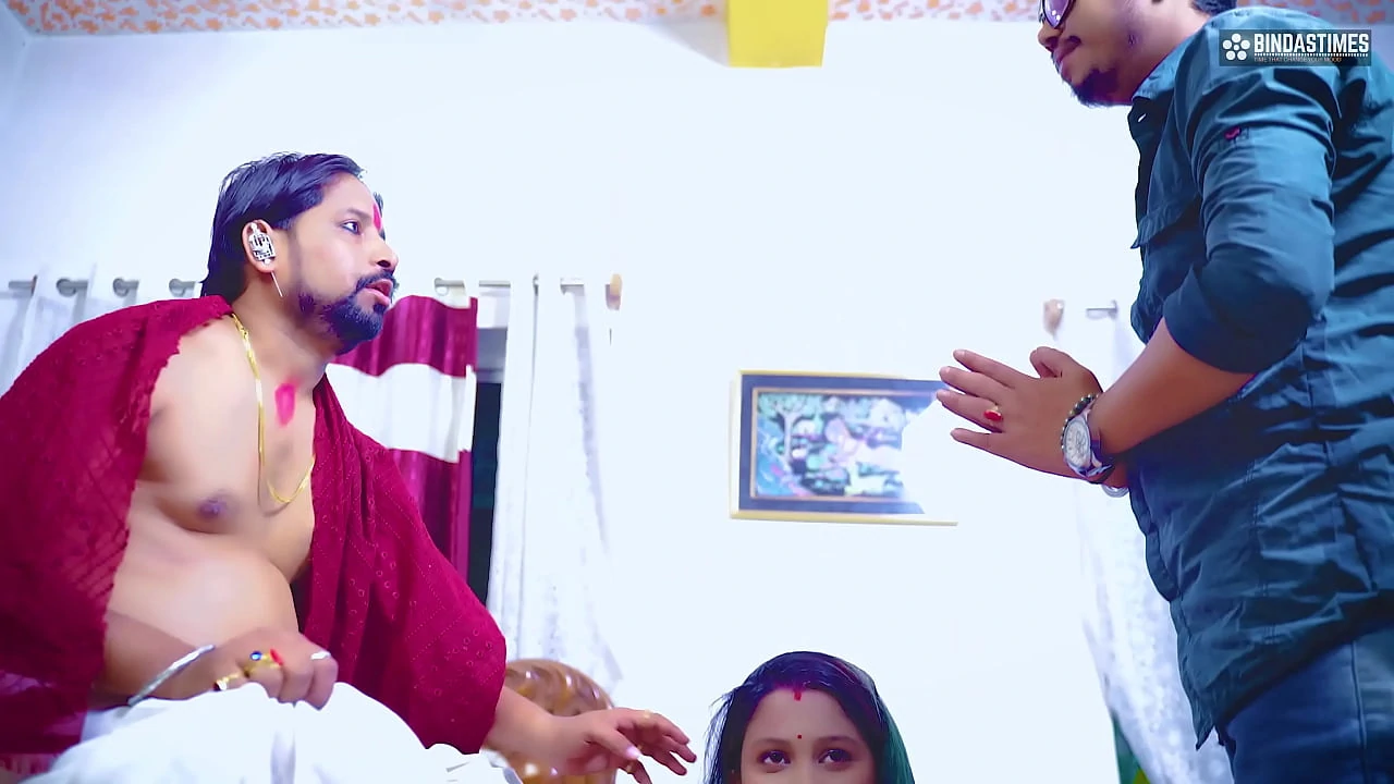 Tharki Dhogi Baba fucked Bhabhiji on the pretext of giving Birth and Creampied Hindi Audio