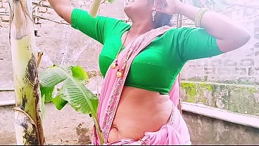 Villege sex Forming sexy aunty fucking owner Telugu dirty talks