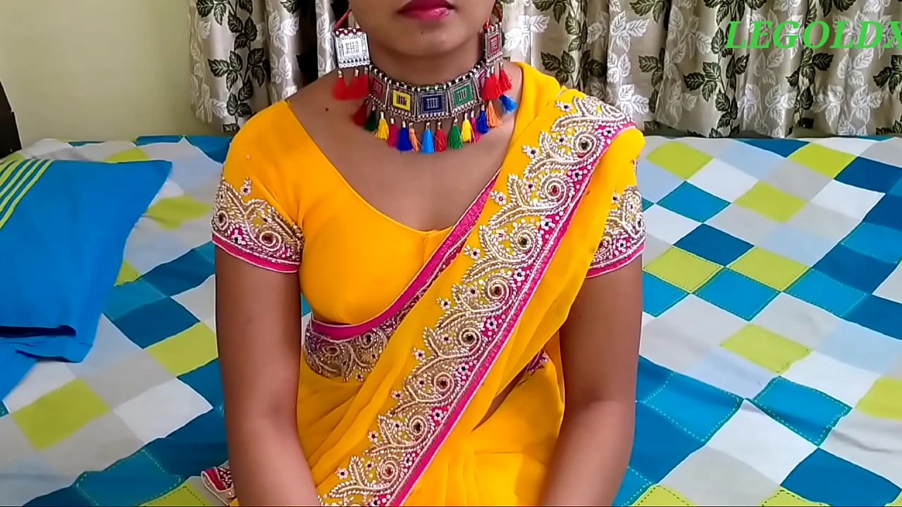 What do you look like in a yellow color saree my dear