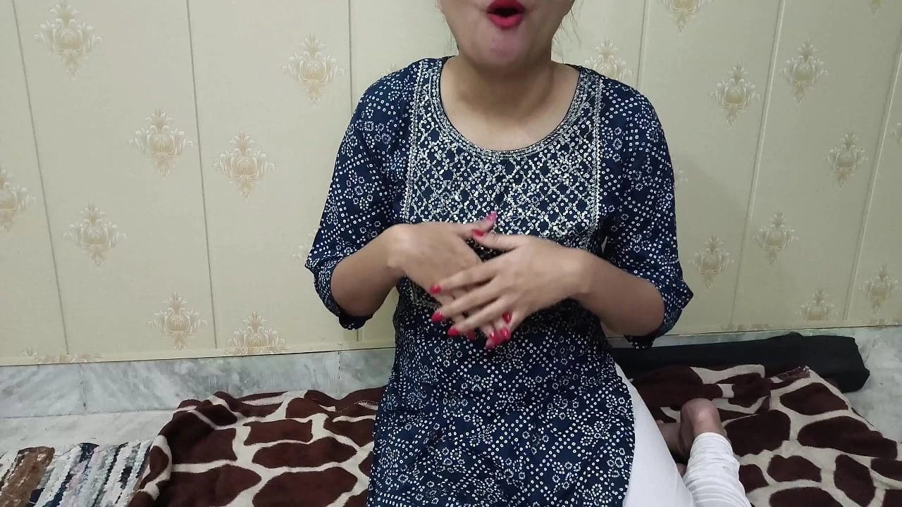 xxx elder step brother left step sister in hindi audio