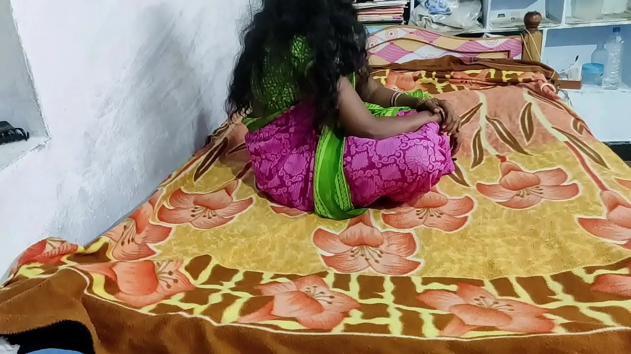 Youranitha update Desi Hot wife Homemade body massage vegitable putting in pussy